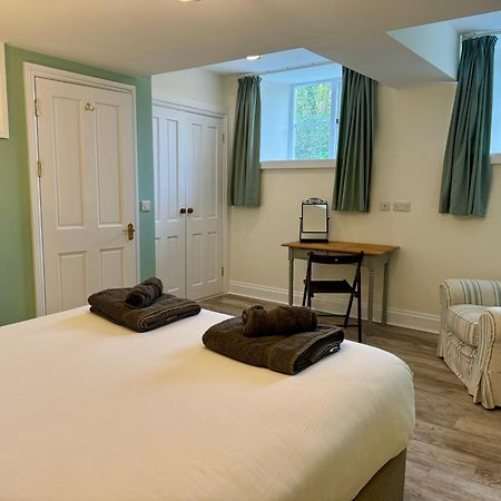 Holyland House - Greenacres Estates Lamphey المظهر الخارجي الصورة