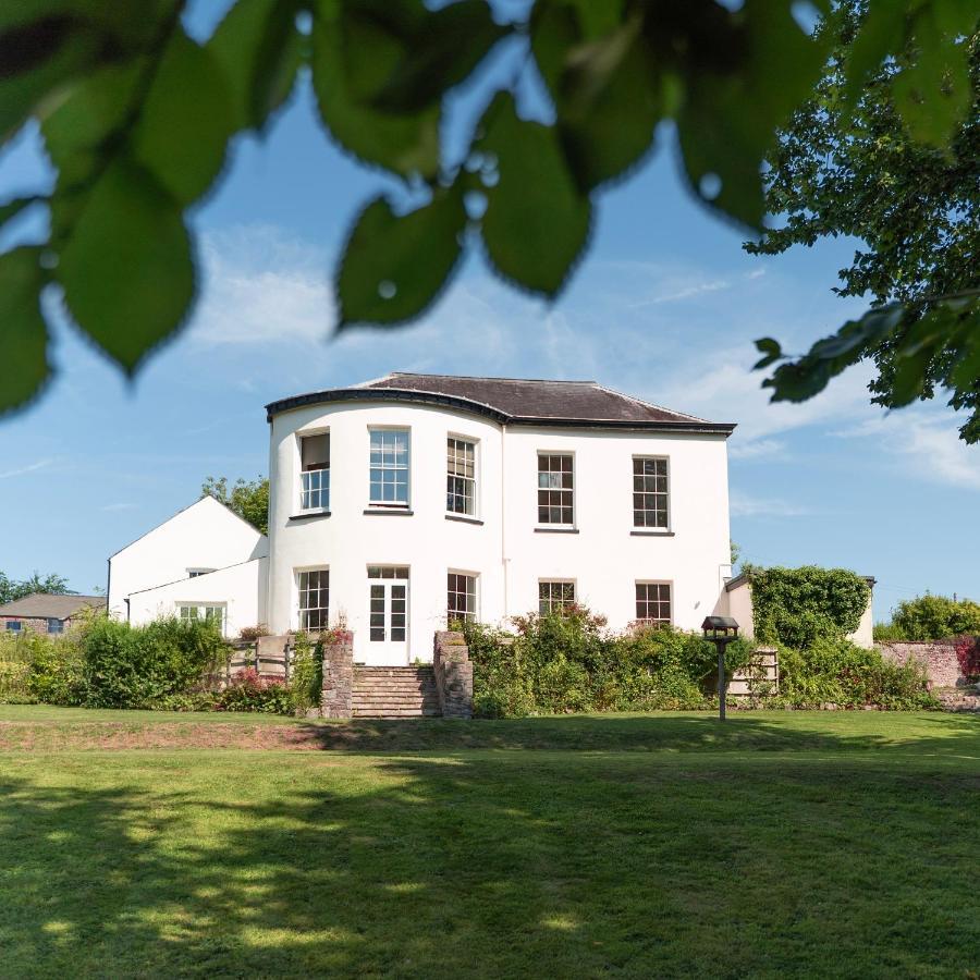 Holyland House - Greenacres Estates Lamphey المظهر الخارجي الصورة
