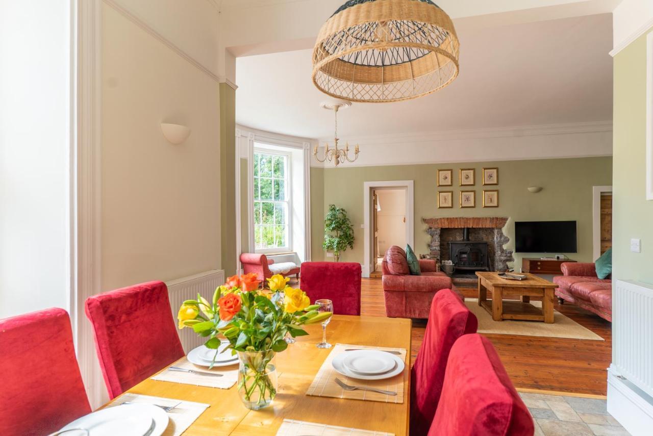 Holyland House - Greenacres Estates Lamphey المظهر الخارجي الصورة