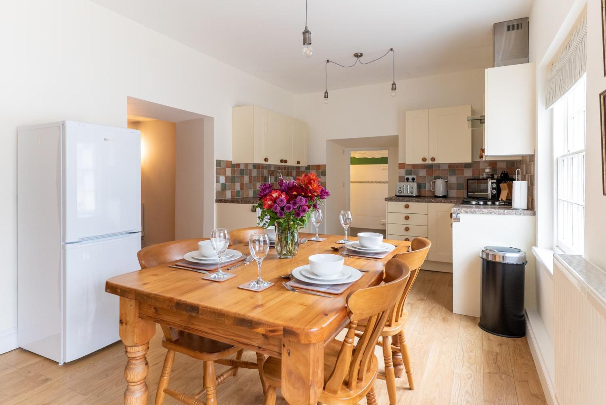 Holyland House - Greenacres Estates Lamphey المظهر الخارجي الصورة